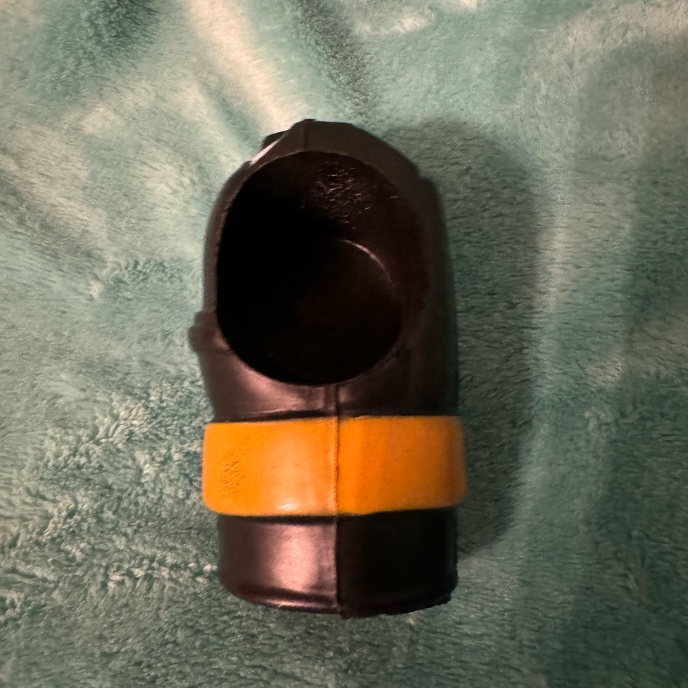 New without box NHL Boston Bruins Game On Glove shot holder. - Picture 2 of 5